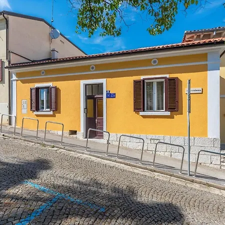 Lazzarich With Terrace Porec